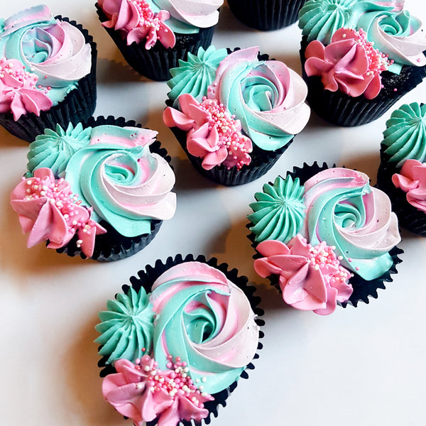Watch Me Whip's gourmet cupcakes are light, spongy and filled with delectable centres. 
