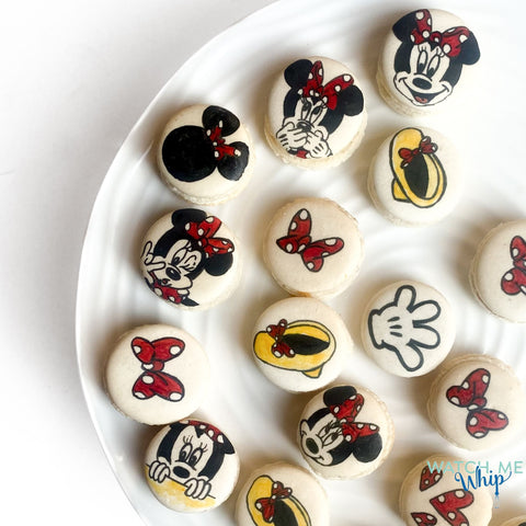 Minnie Mouse macarons, mickey