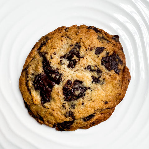 Giant Chocolate Chip Cookies